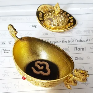 Creative Elephant Alloy Incense Burner Vintage Hollow Out Design Sandalwood Aromatherapy Stove For Yoga Spa Meditation Room